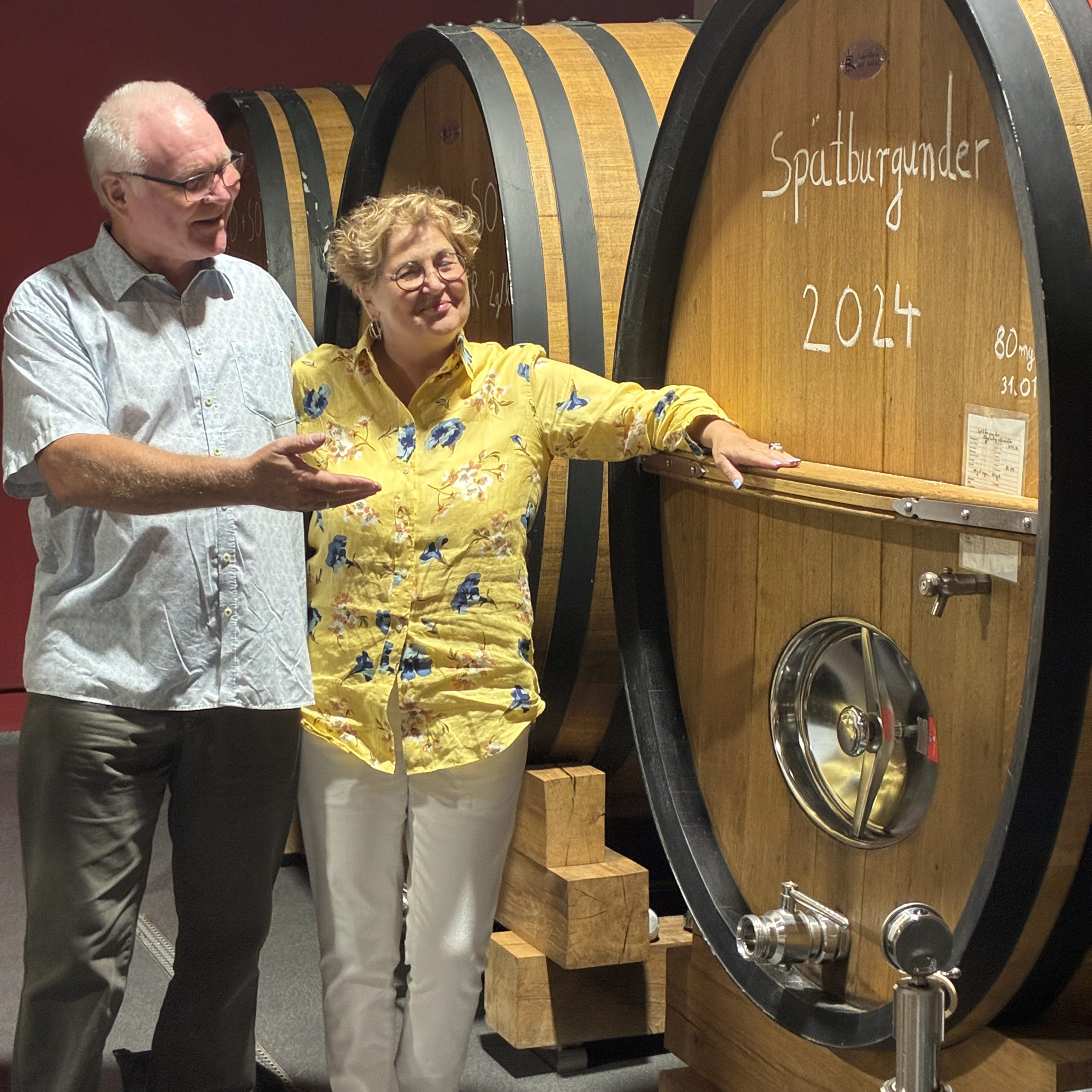 Aksel Kiilerich fortæller om vin og fadlagring hos en europæisk vinproducent