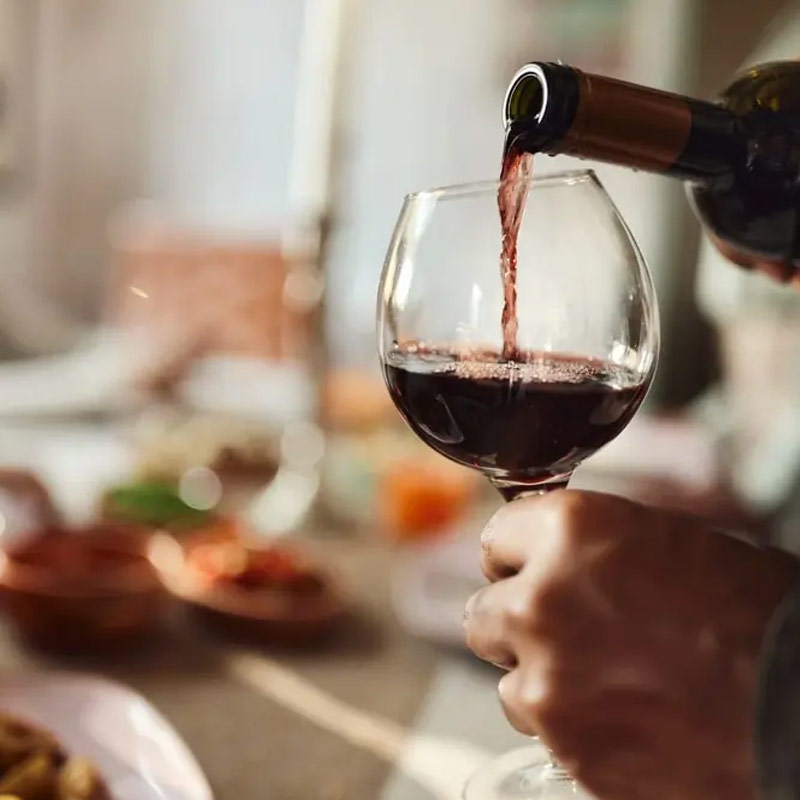Vin og små tapasretter