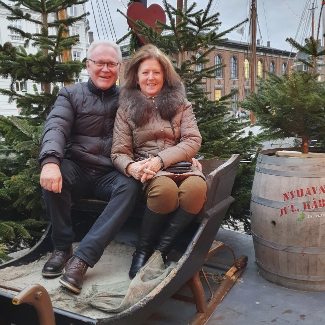 Aksel og gitte i kanen